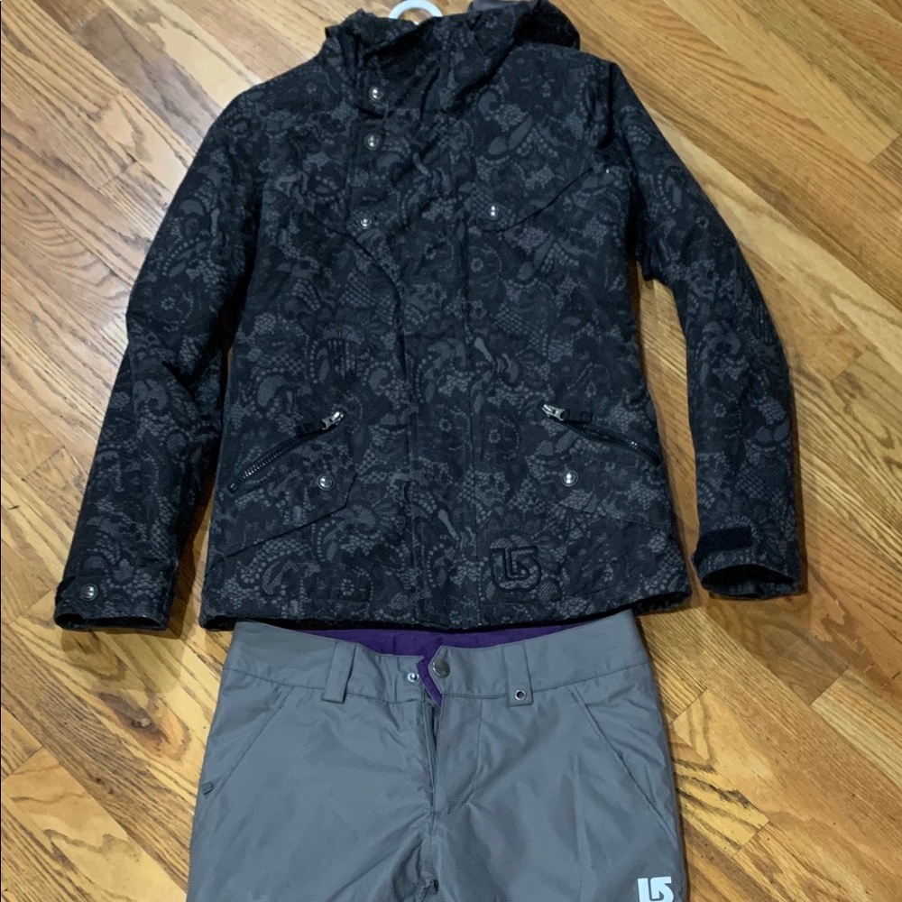 Women’s Burton Ski/Snowboard Set